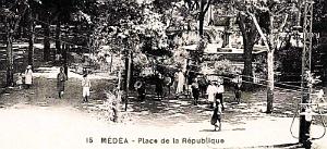 2374- Medea - Place de la Republique2